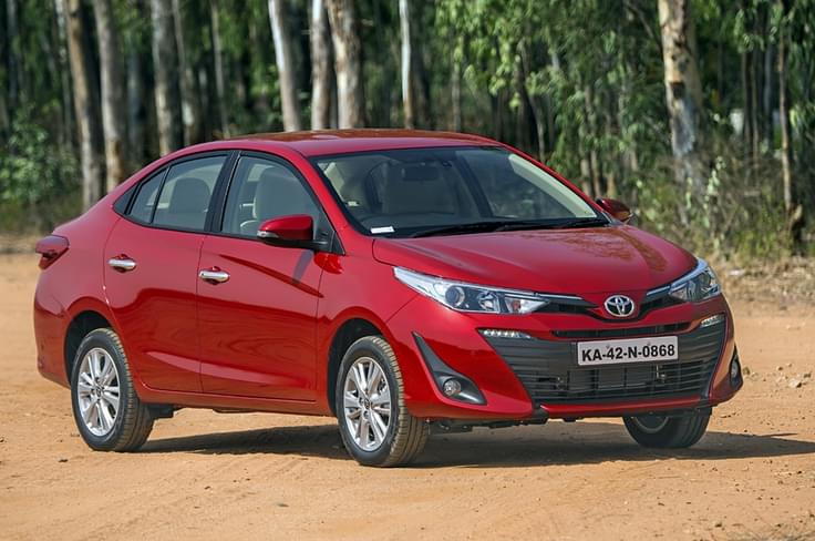 The new design of the nose is sporty and the headlights and grille combo are attractive. The new design of the nose is sporty and the headlights and grille combo are attractive.